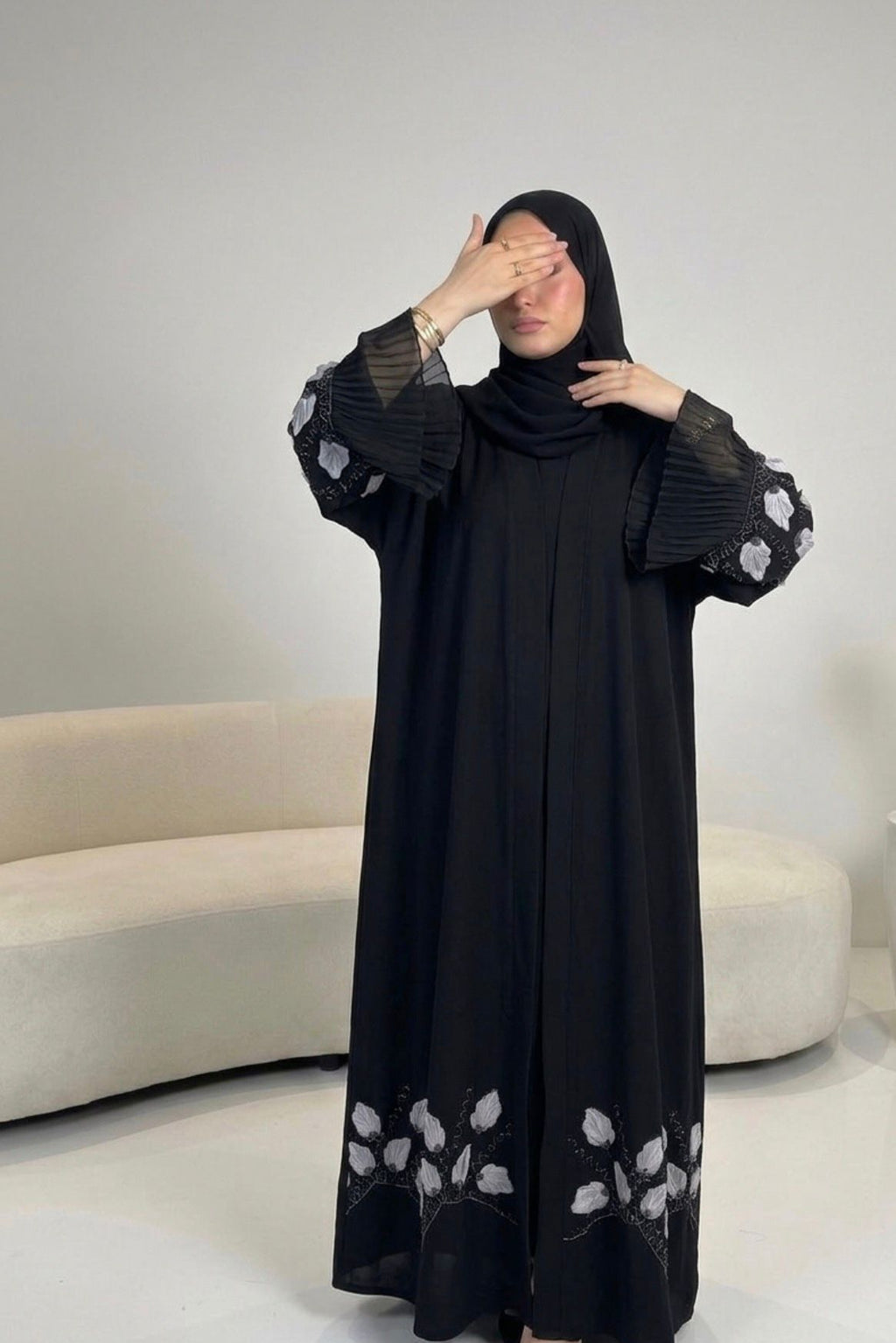 Black abaya with 3D bleu flowers